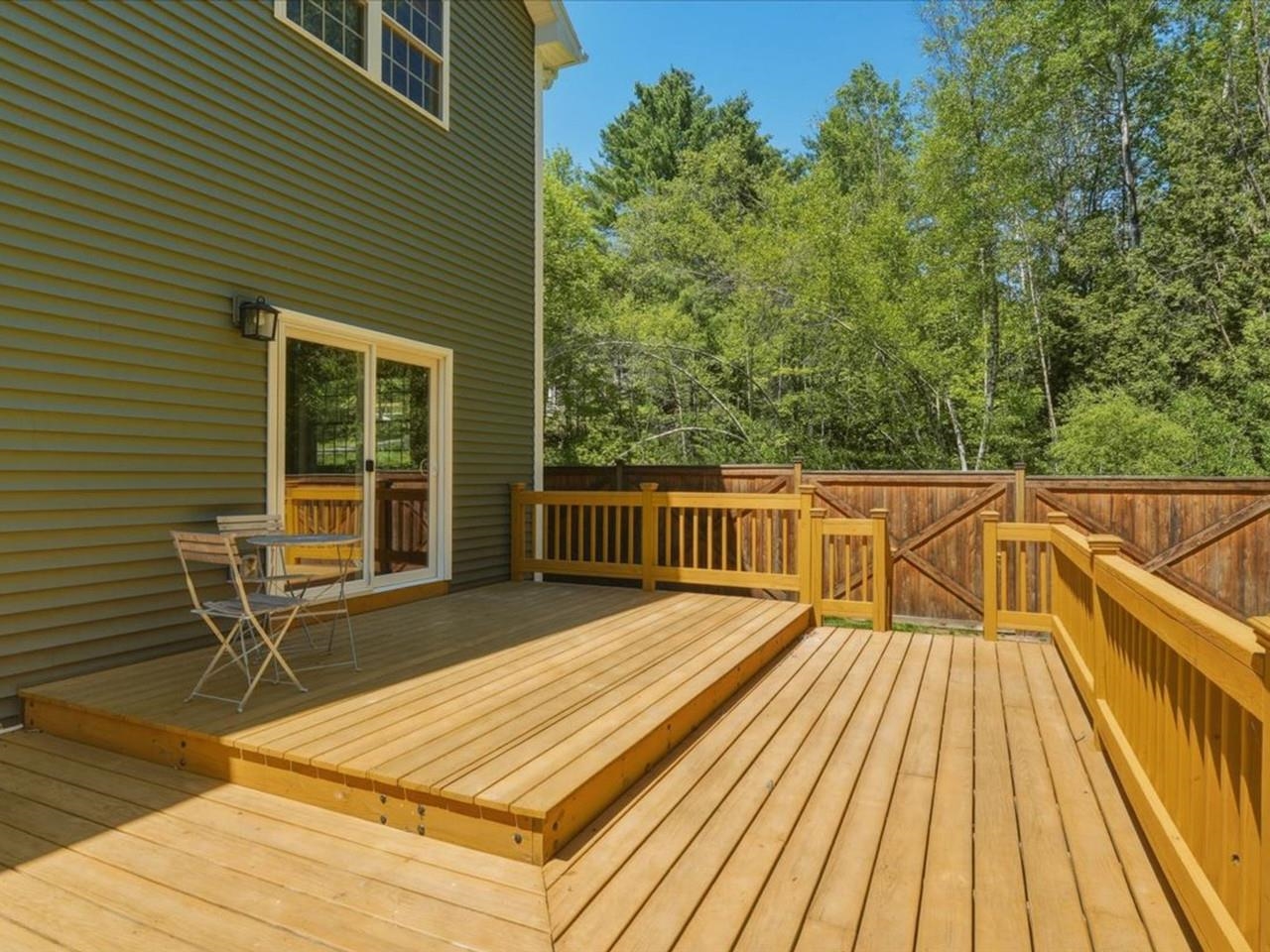 Oversized Deck