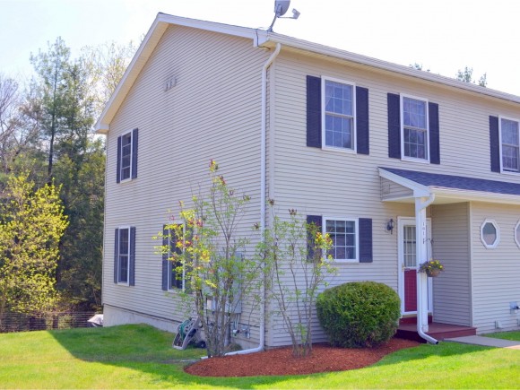54 Colonial Road, Unit 101