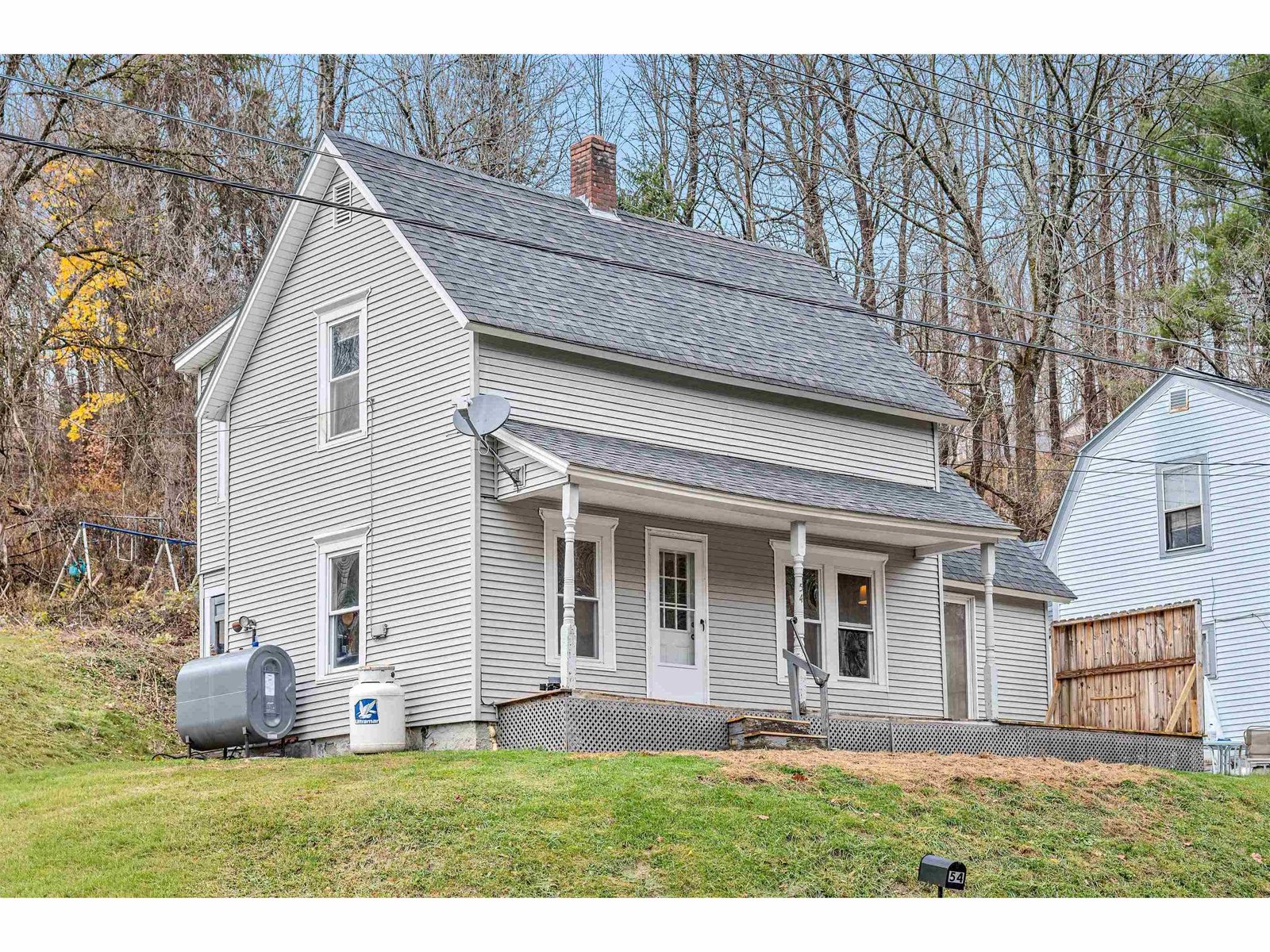 54 Farwell Street