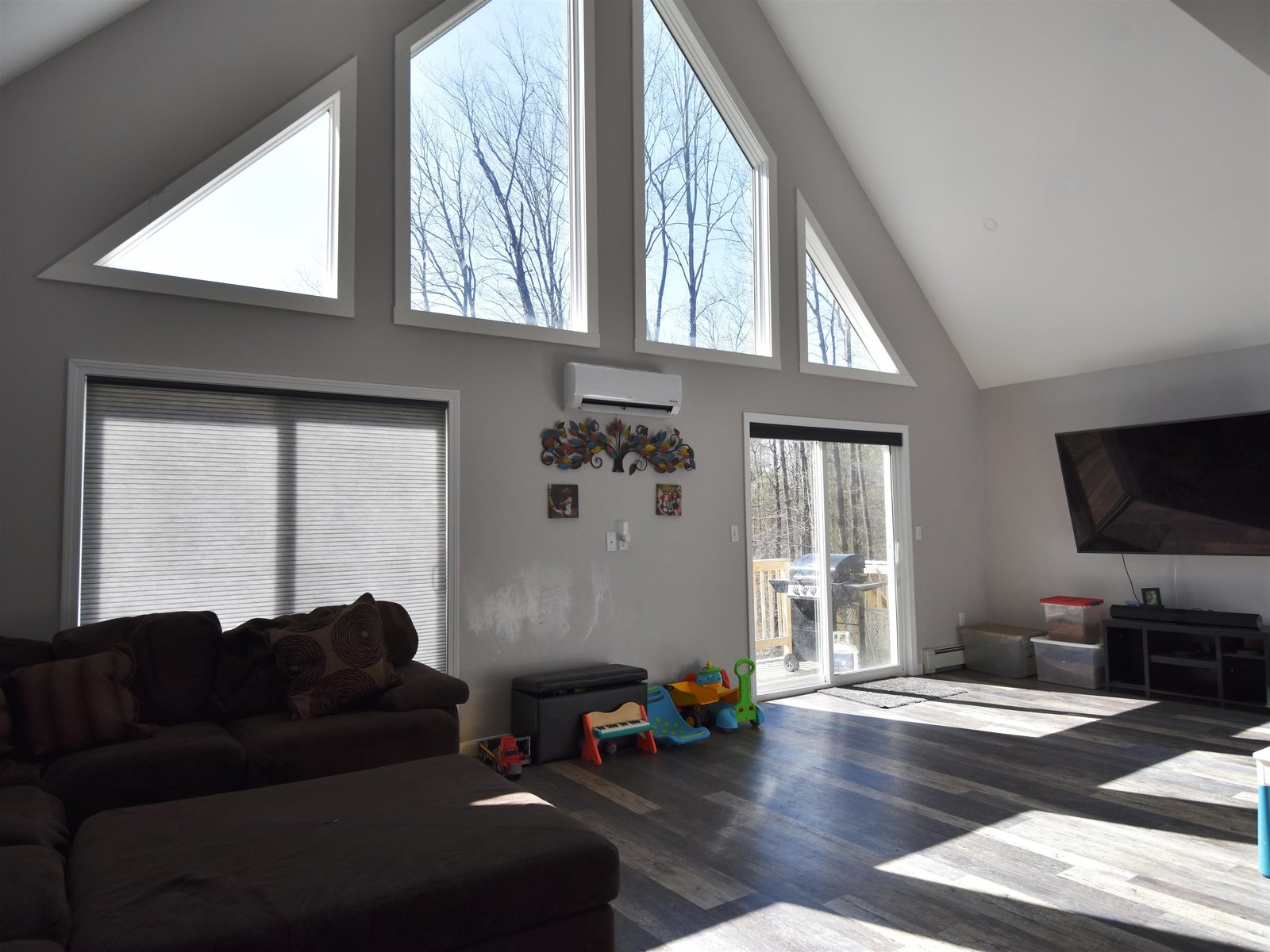 54 Forest Ridge Drive