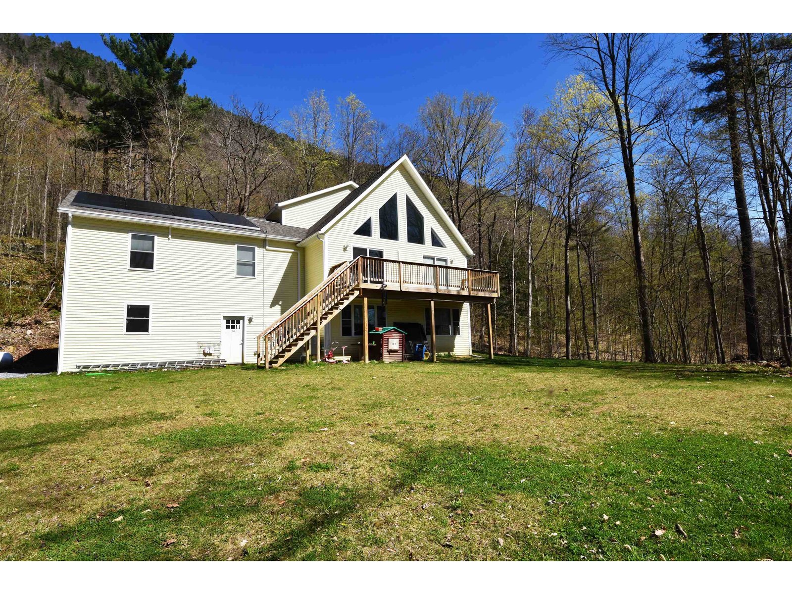 54 Forest Ridge Drive