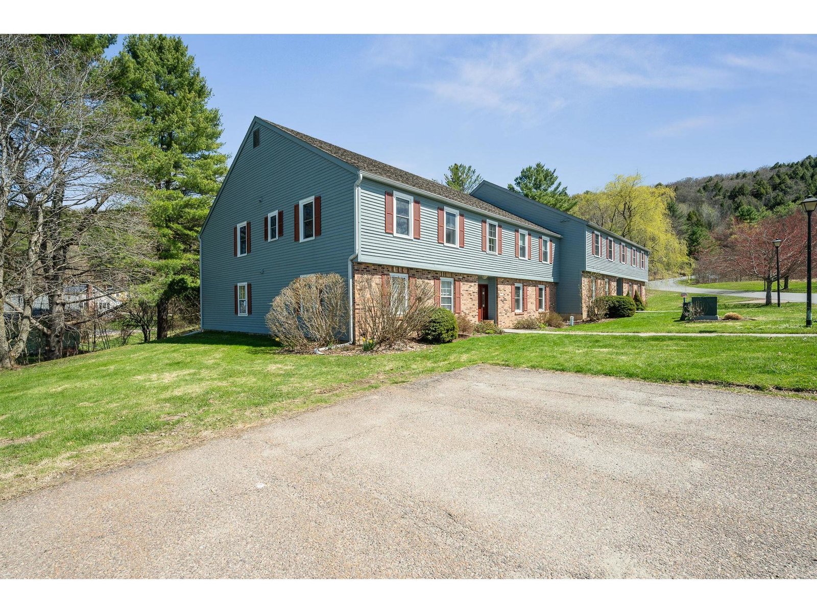 54 Independence Green