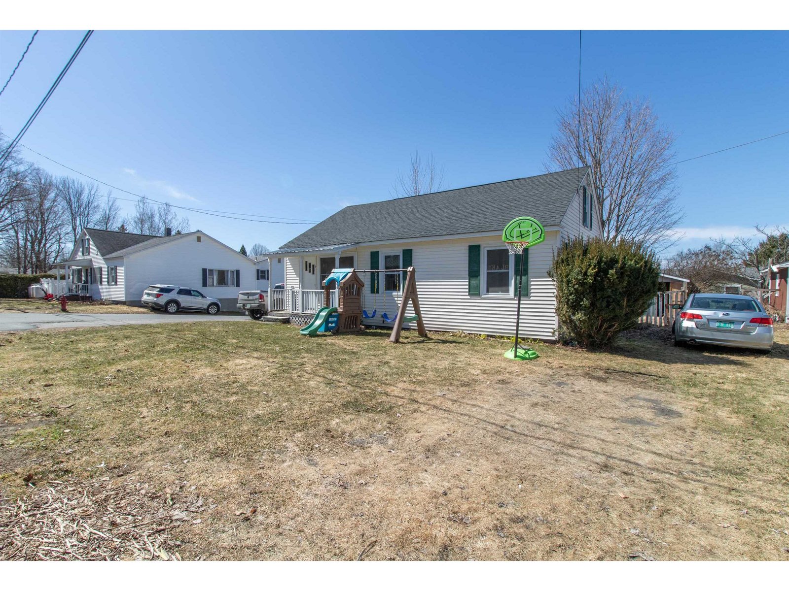 54 Kingsbury Avenue