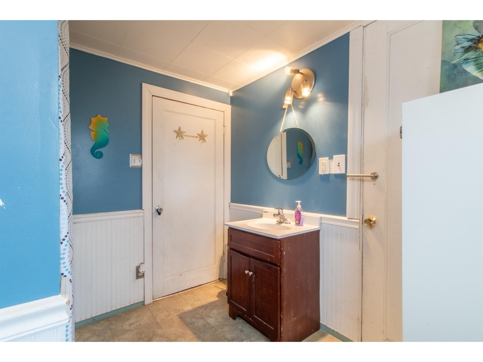 54 Kingsbury Avenue