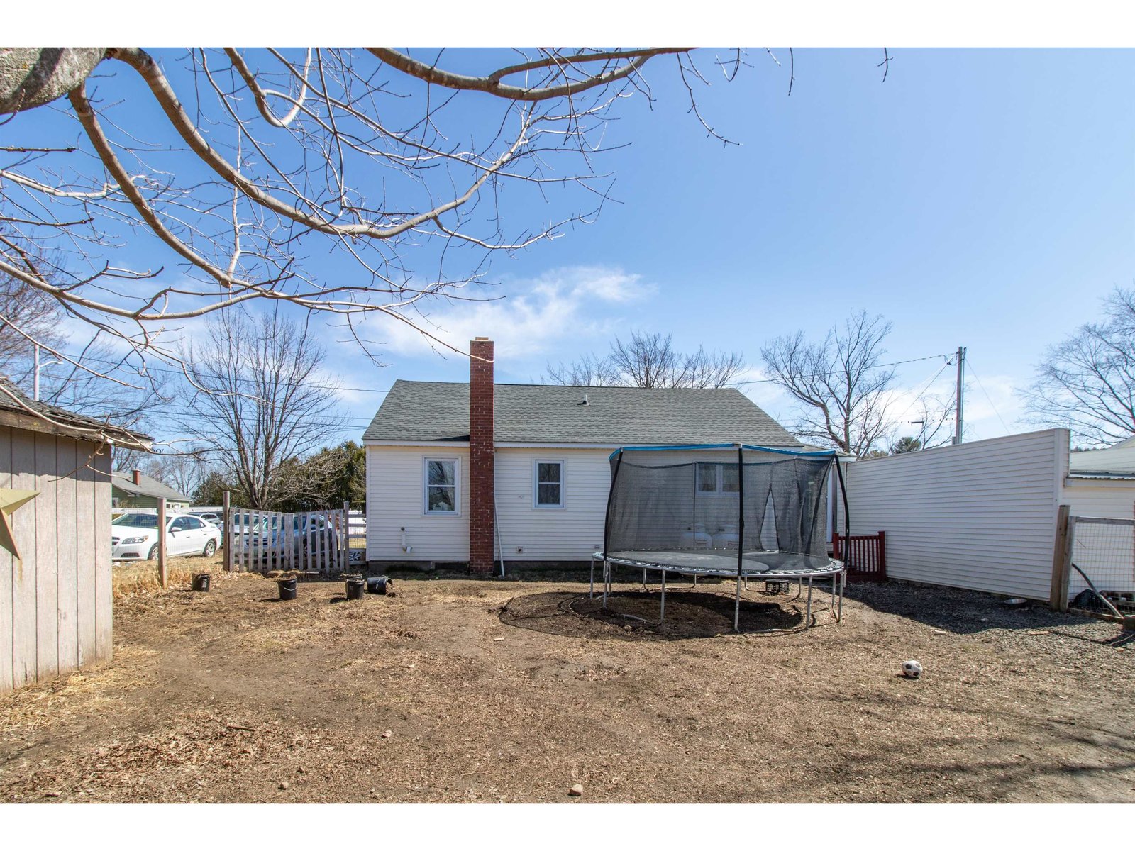 54 Kingsbury Avenue