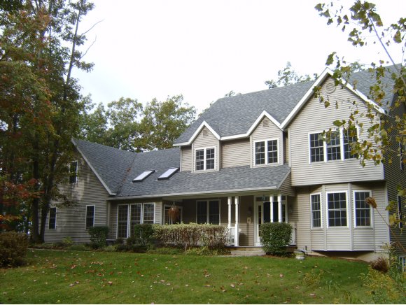54 Pinecrest Dr
