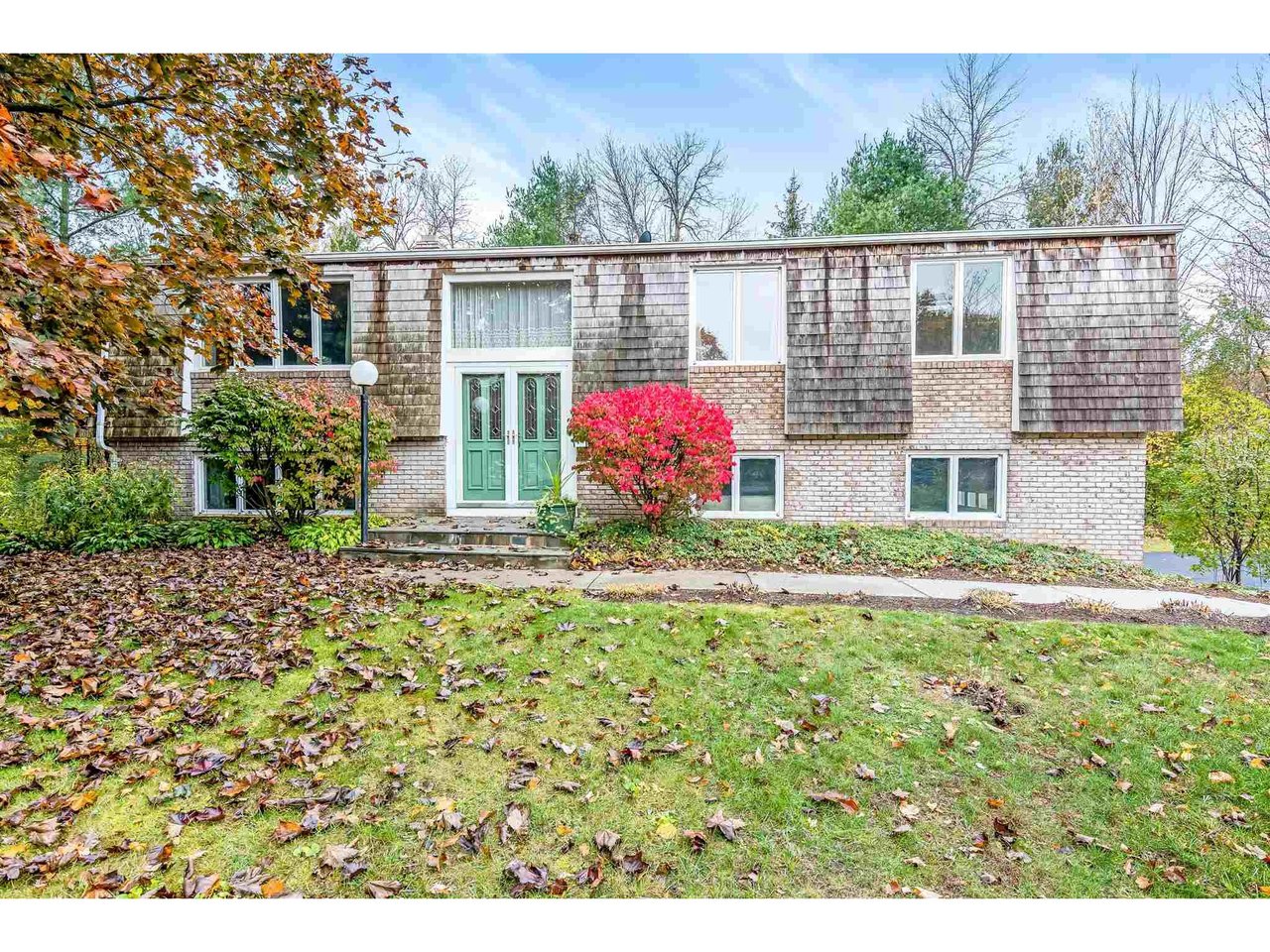54 Richmond Drive