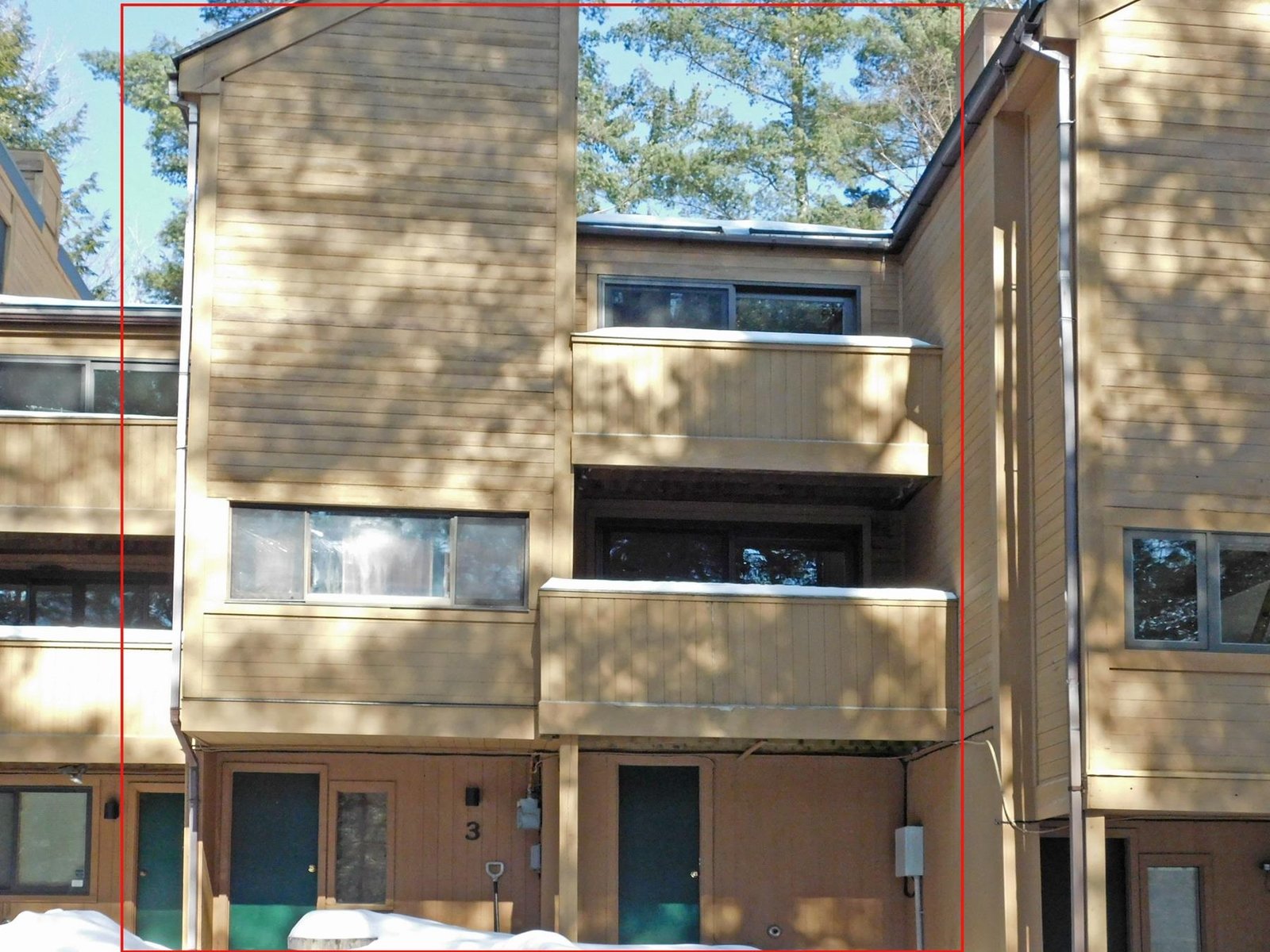54 Timberline Drive, Unit 3
