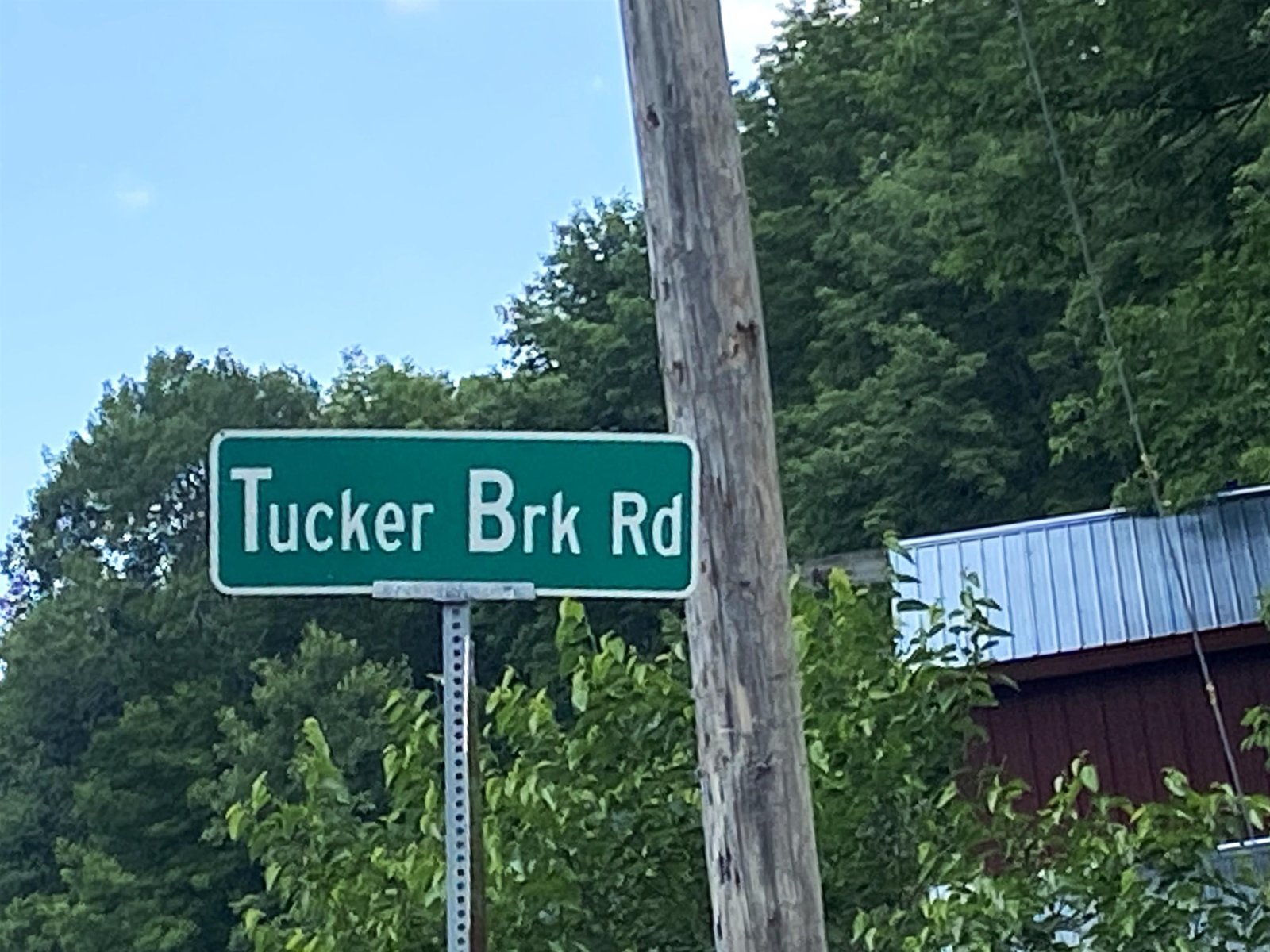 Tucker Brook Road Turns Off Rte 125