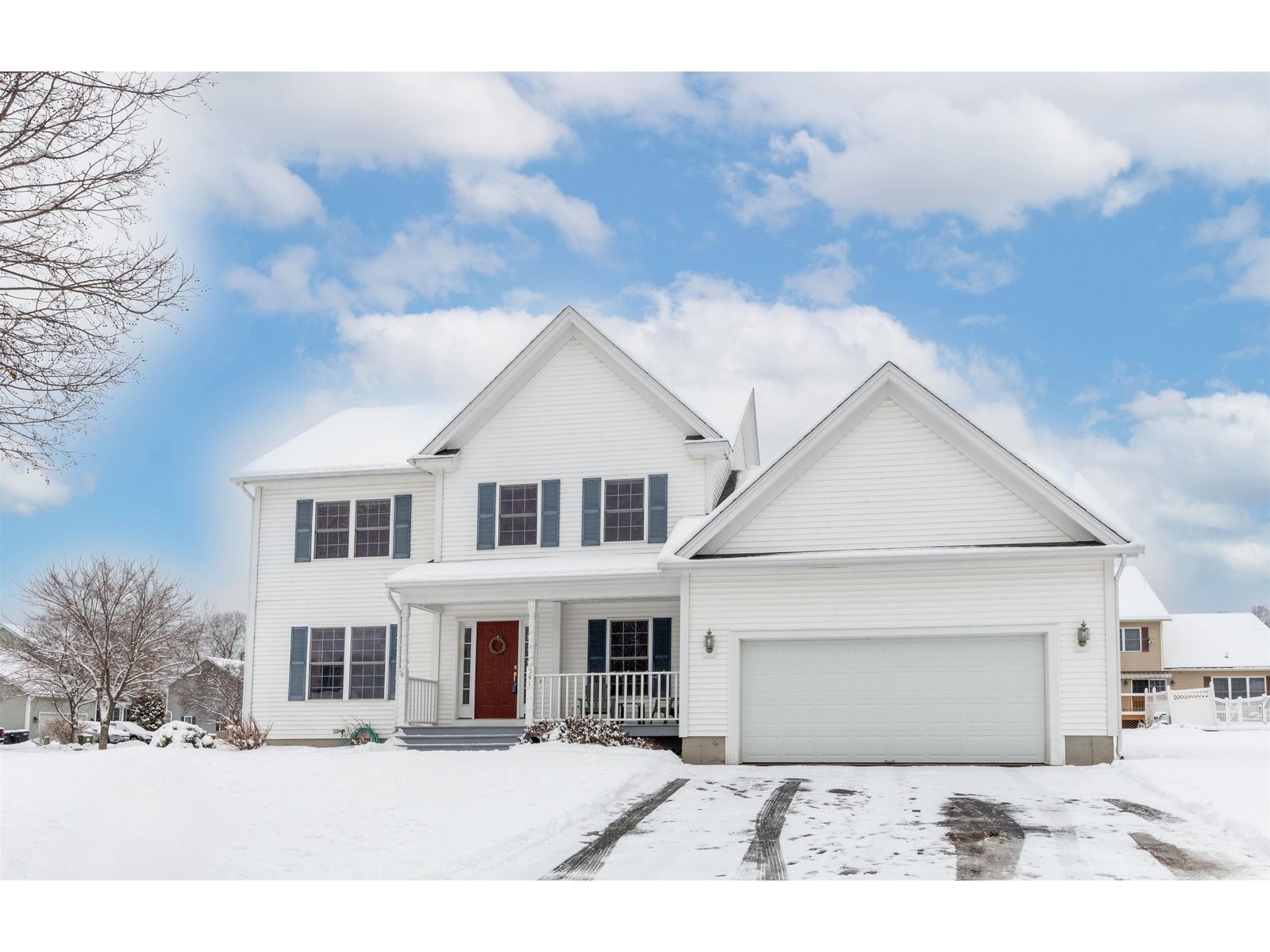 541 Country Club Drive