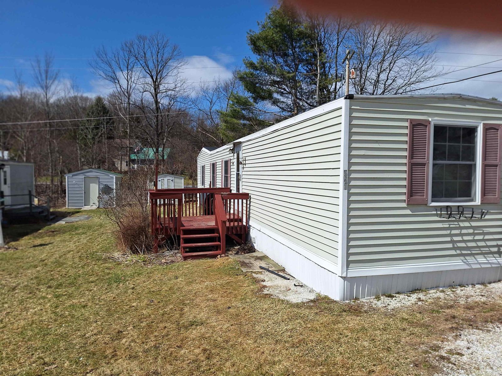 541 Hemlock Road