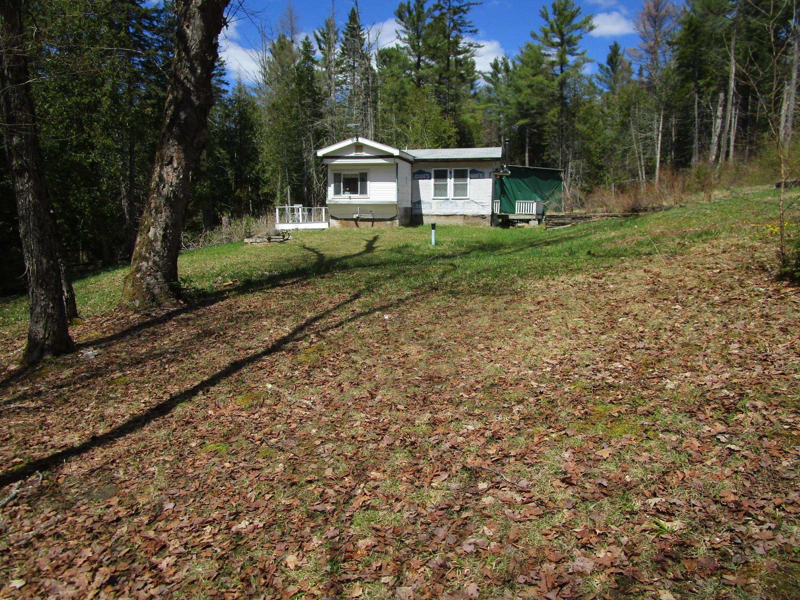 5422 VT Route 215 North, Cabot