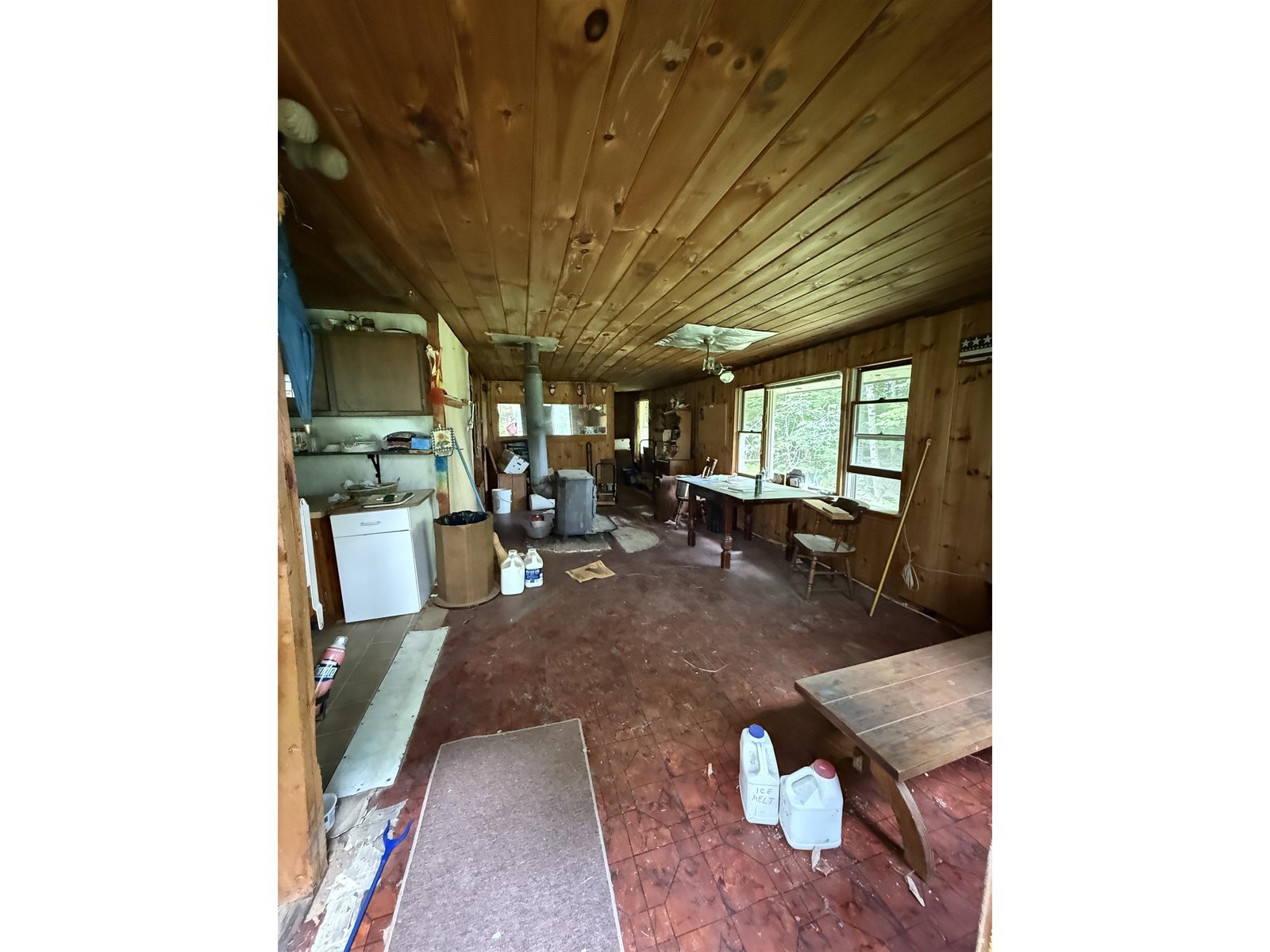 5423 Old County - South Road