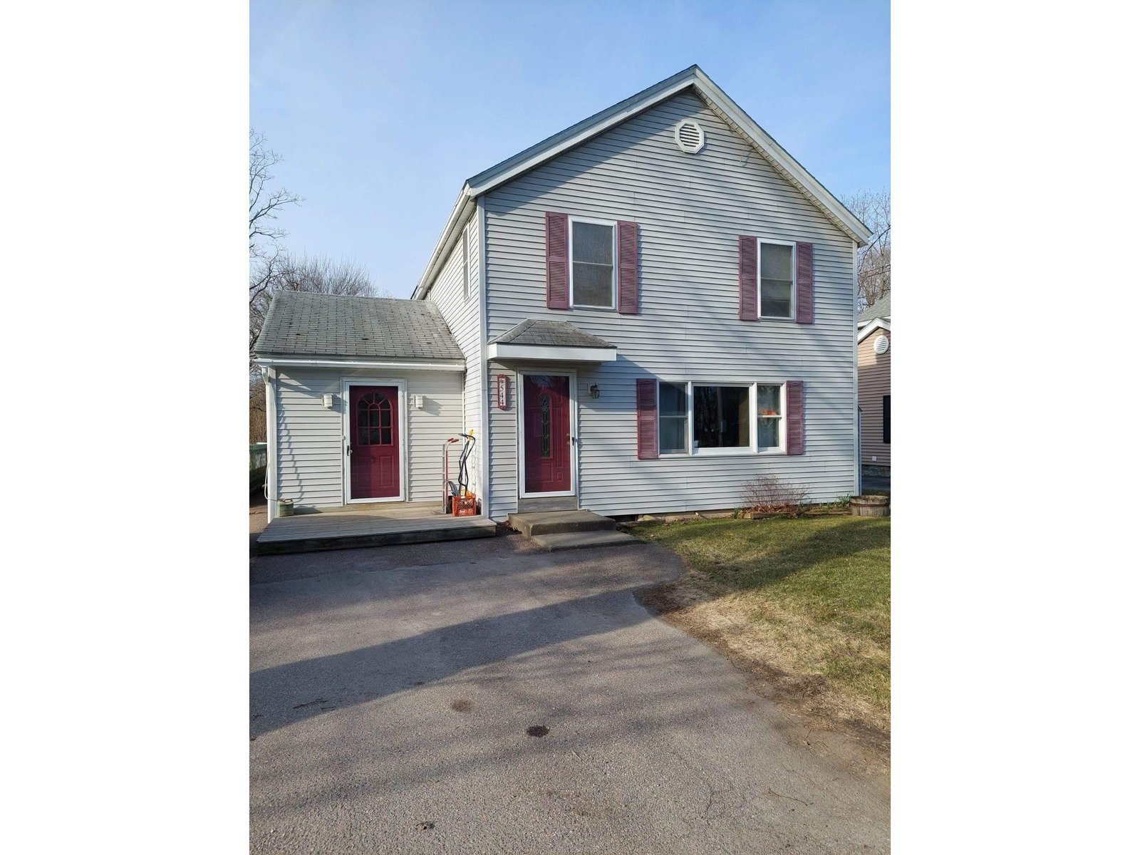 544 Main Street
