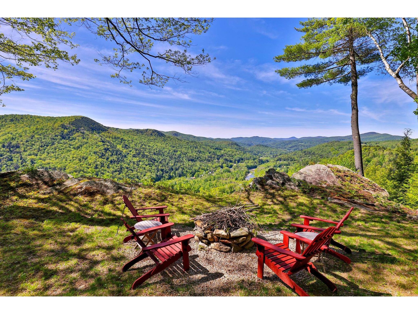 544 Vulture Mountain Road