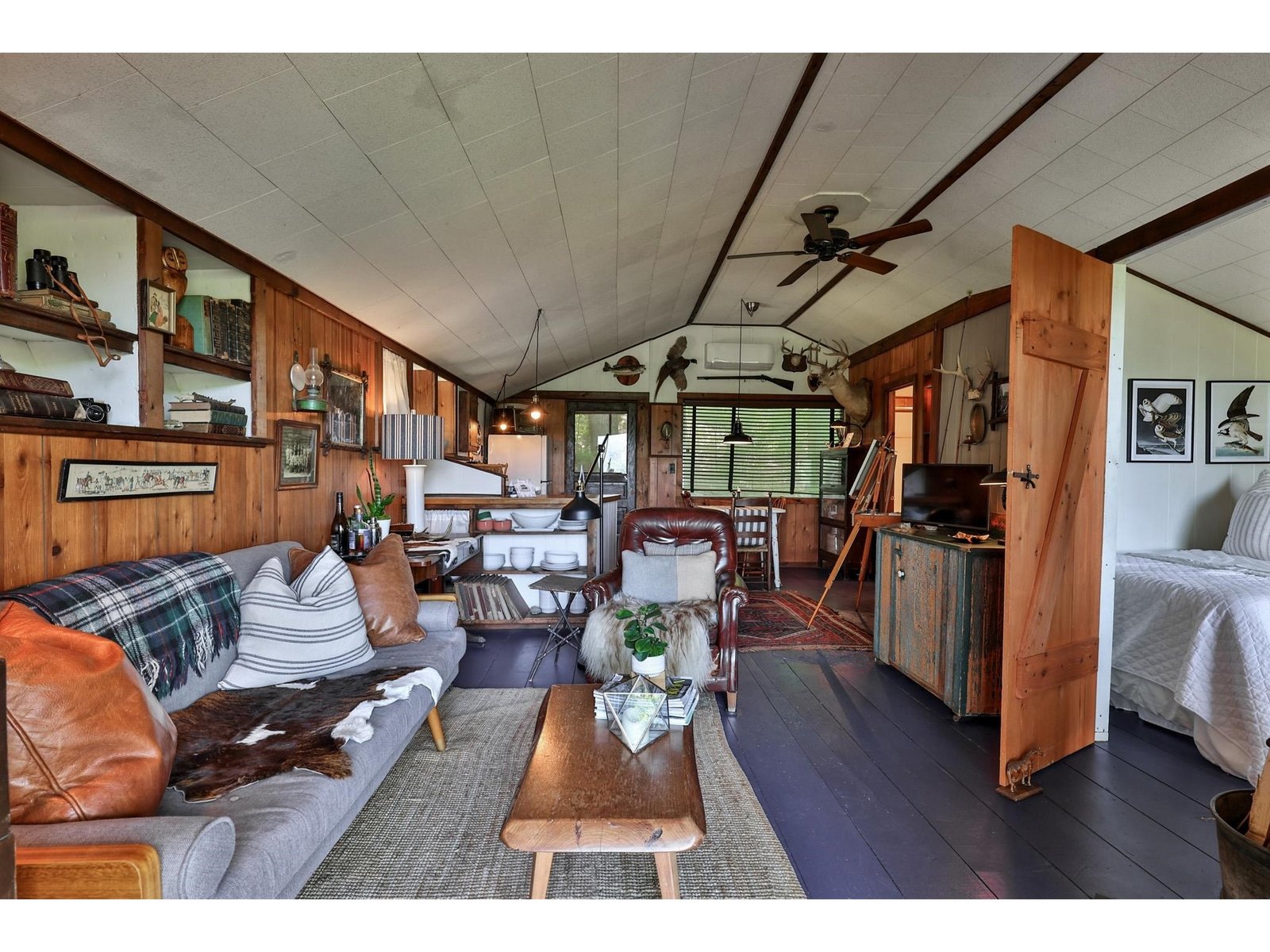 544 Vulture Mountain Road