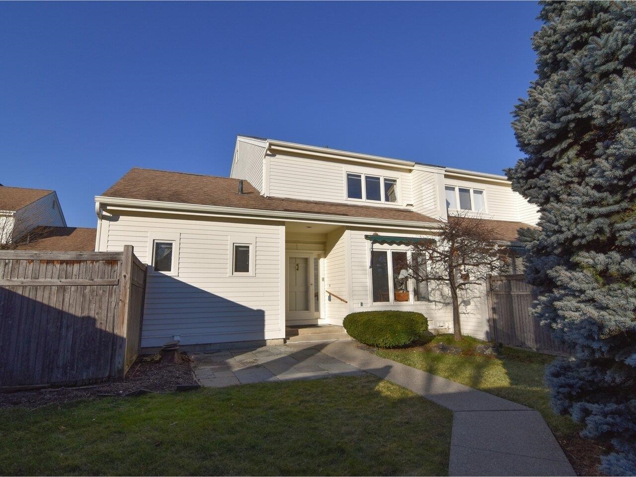 545 South Prospect Street, Burlington