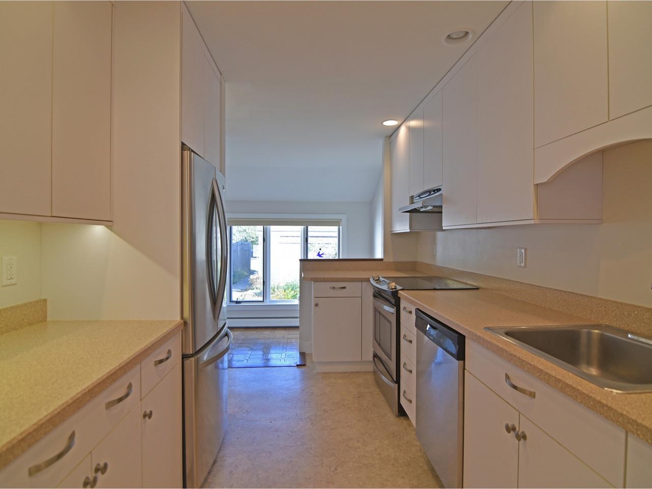 545 South Prospect Street, Unit 21