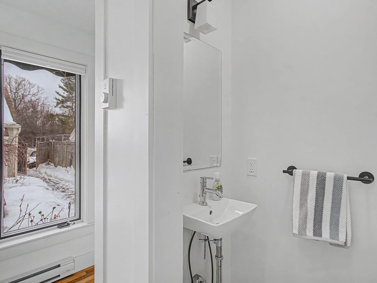 545 South Prospect Street, Unit 22