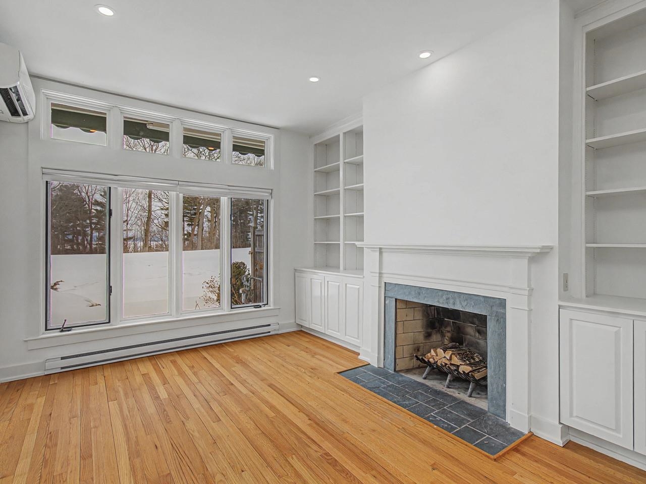 545 South Prospect Street, Unit 22