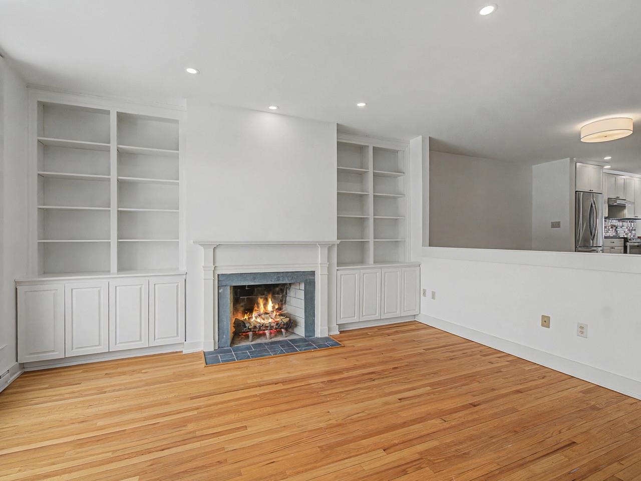 545 South Prospect Street, Unit 22