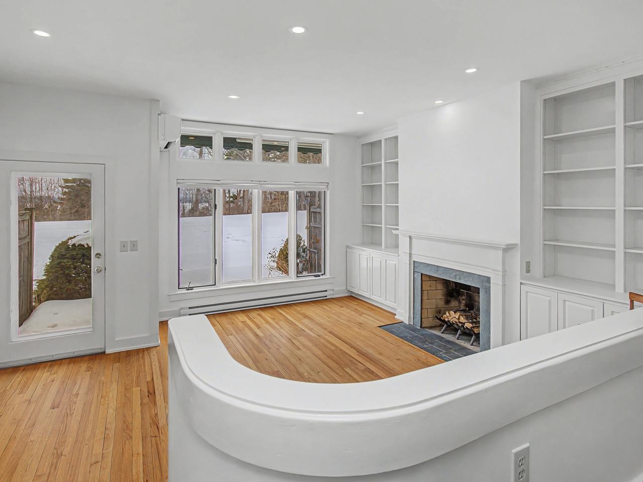 545 South Prospect Street, Unit 22