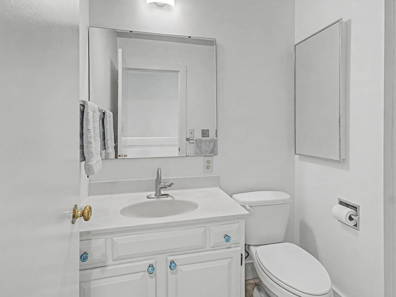 545 South Prospect Street, Unit 22