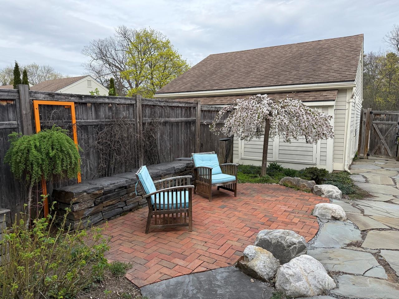 545 South Prospect Street, Unit 22