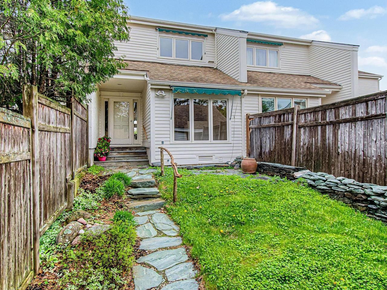 545 South Prospect Street, Burlington