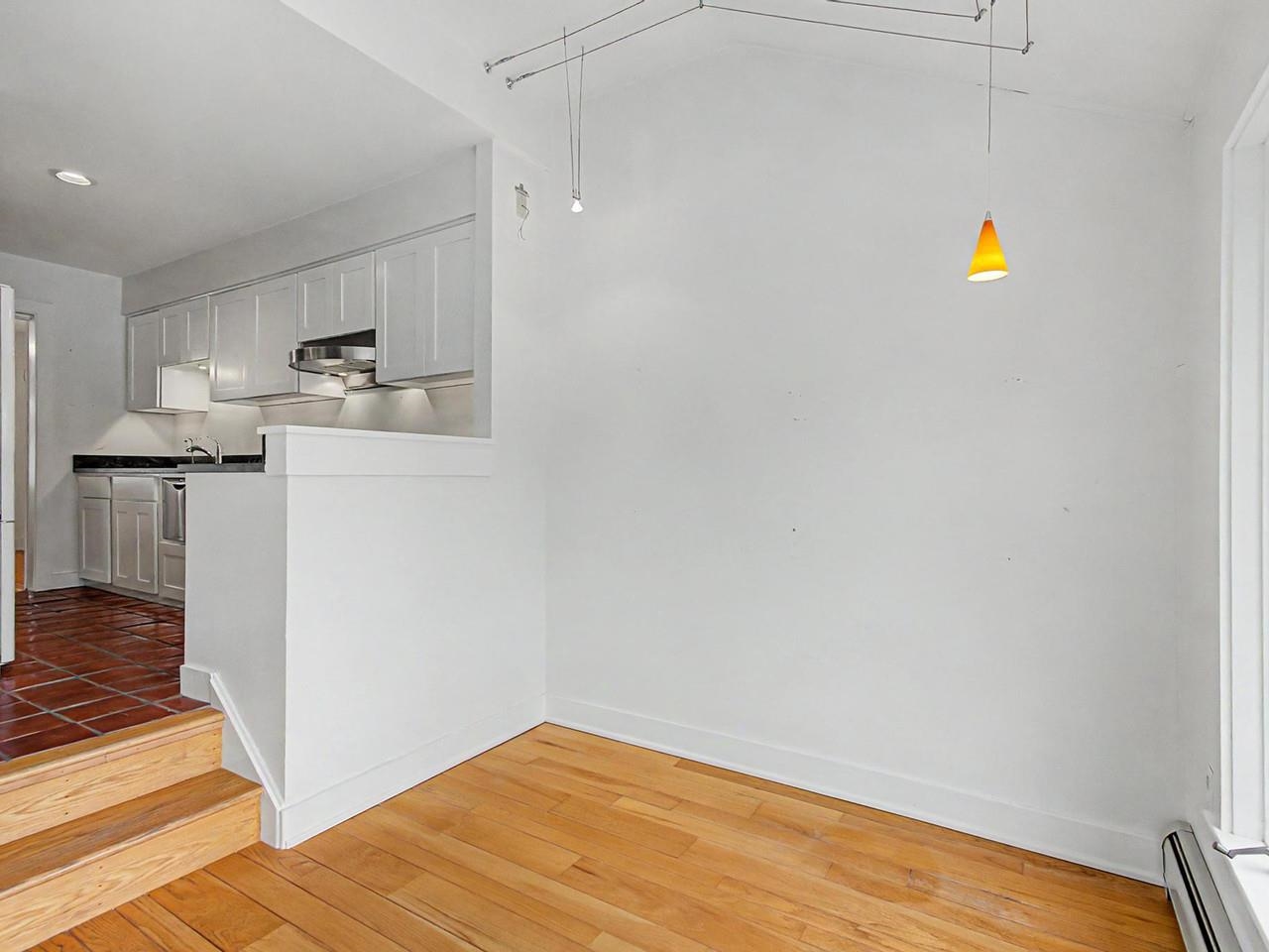 Sunken den/ sitting room