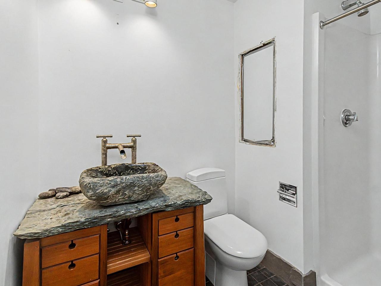 Guest bath