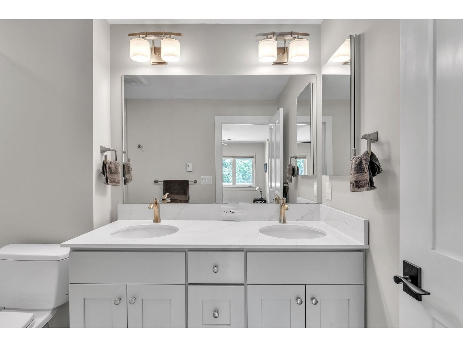 545 South Prospect Street, Unit 20