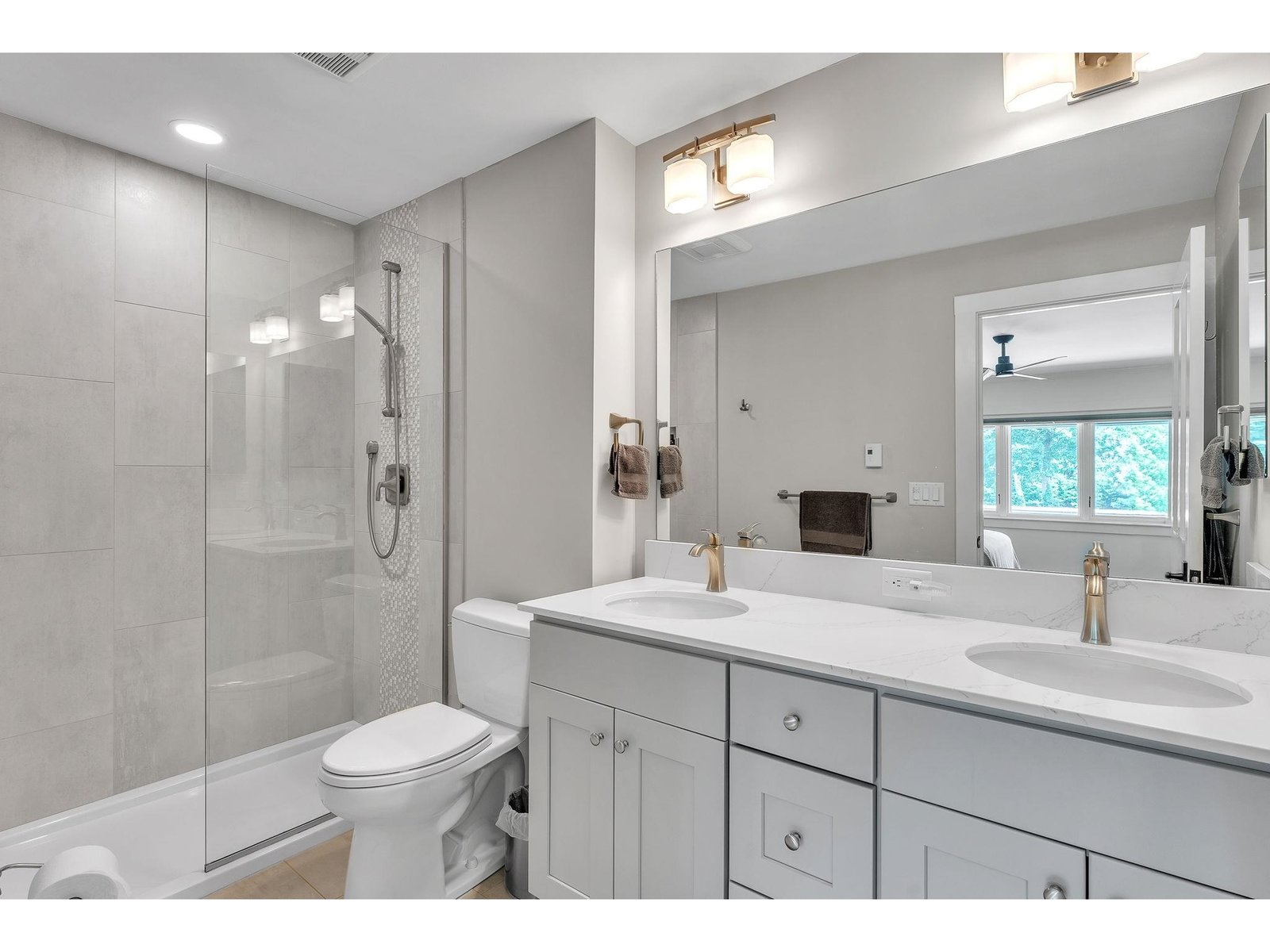 545 South Prospect Street, Unit 20