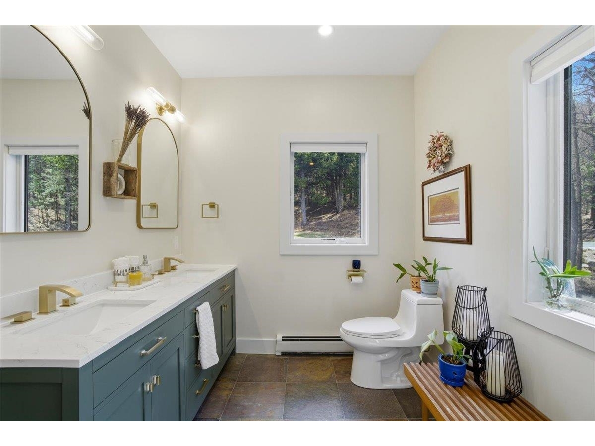 545 Stagecoach Lane