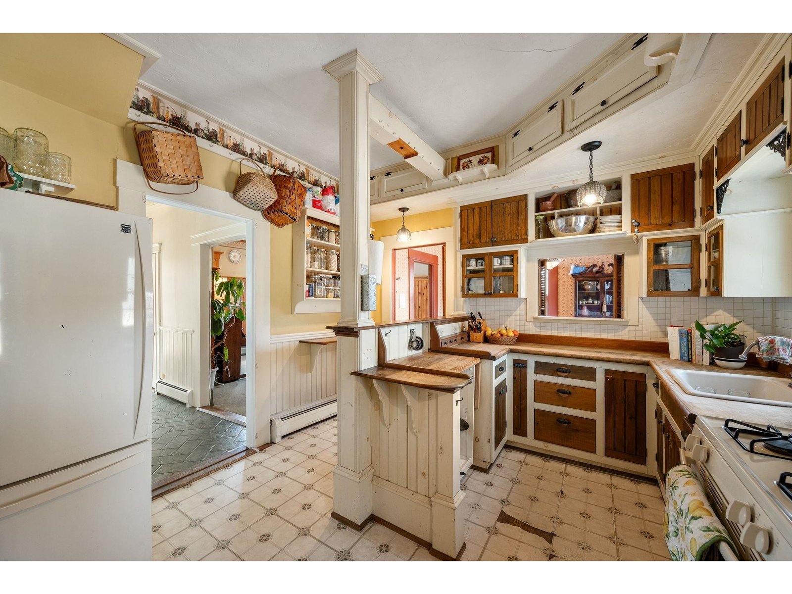 546 Anderson Road