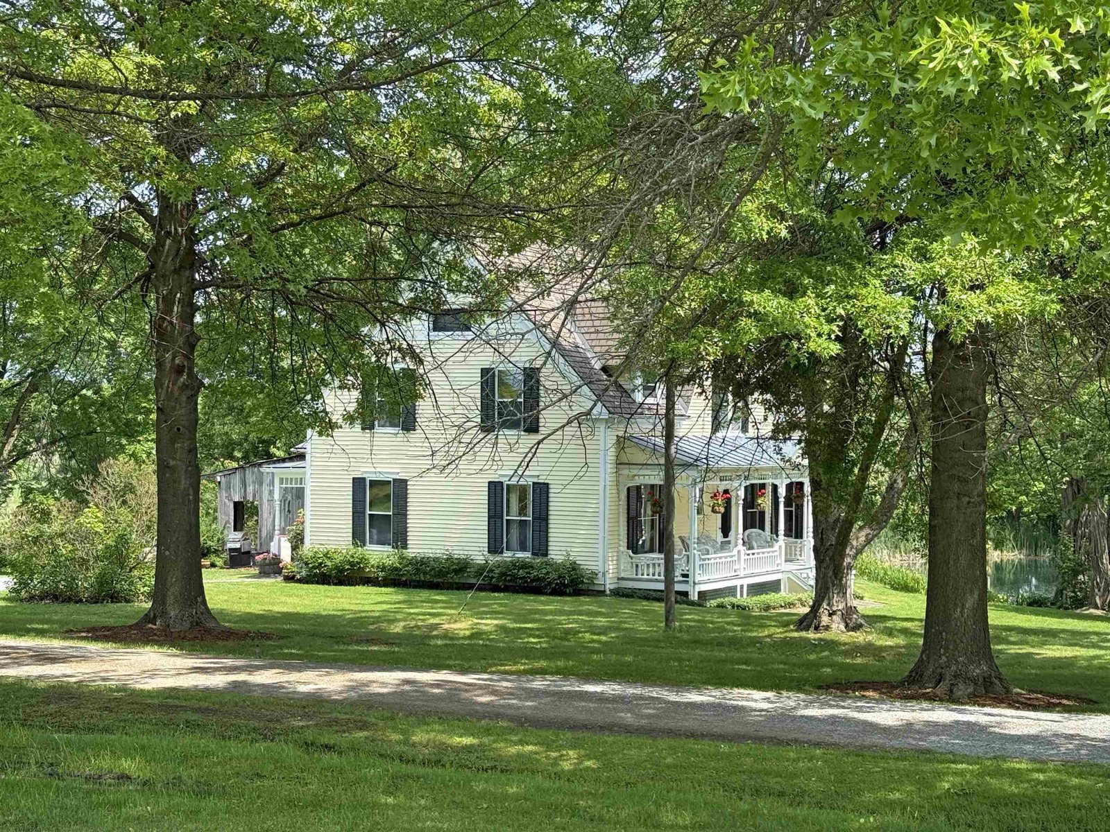 548 Watch Point Road