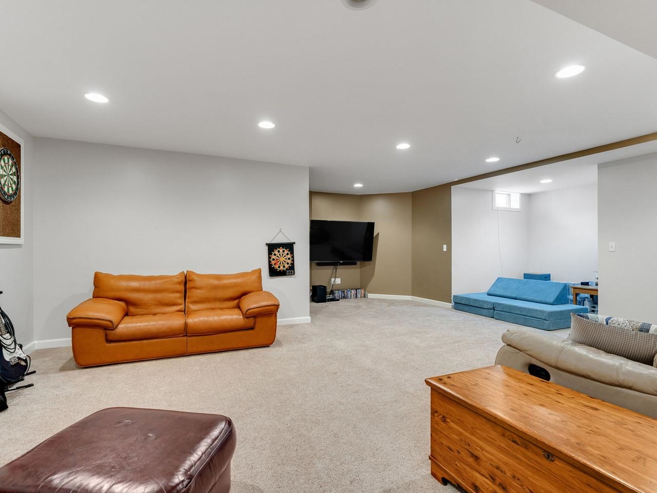 55 Applewood Lane