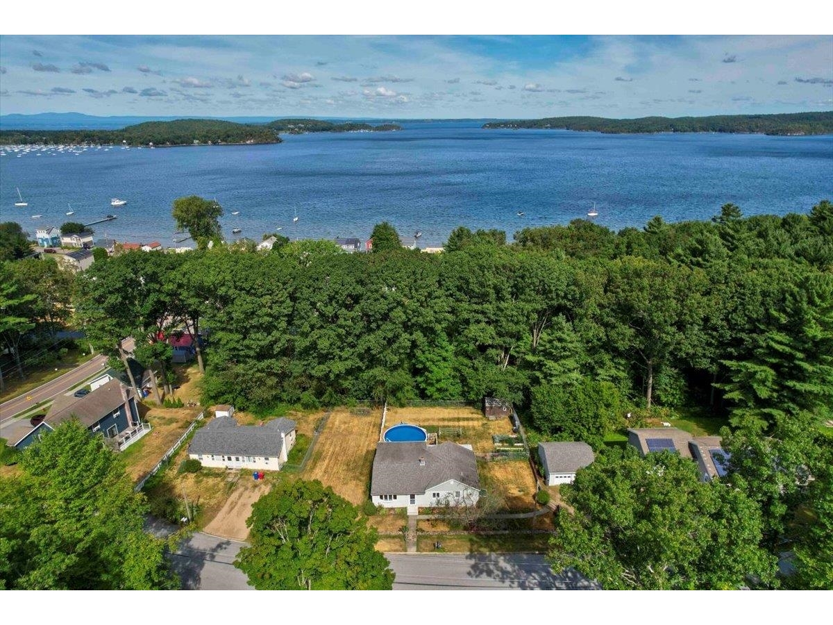 55 Bayview Drive