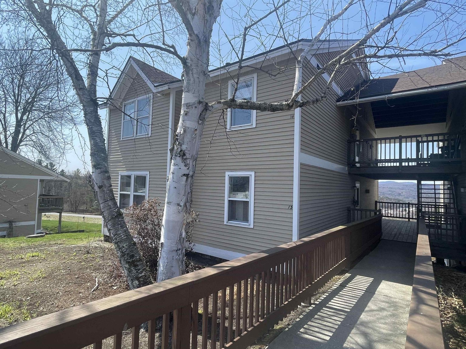 55 Cityside Drive, Unit 13