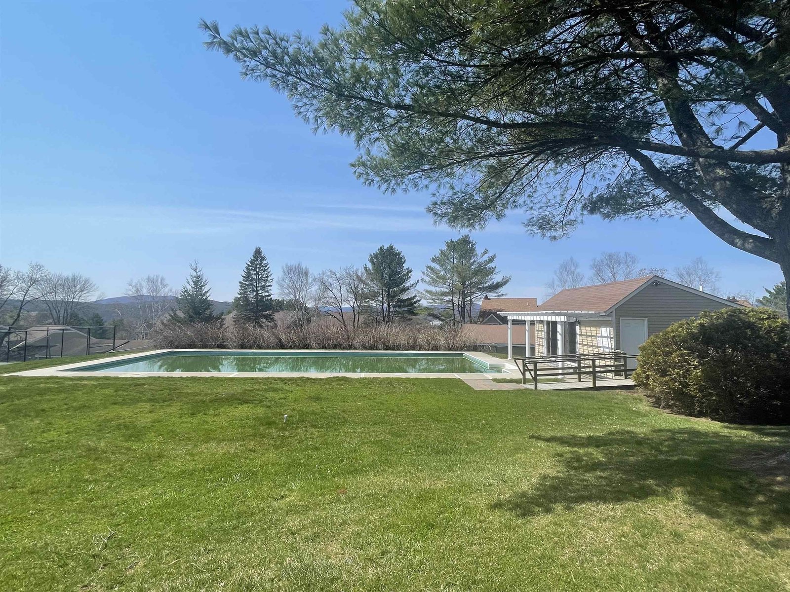 55 Cityside Drive, Unit 13