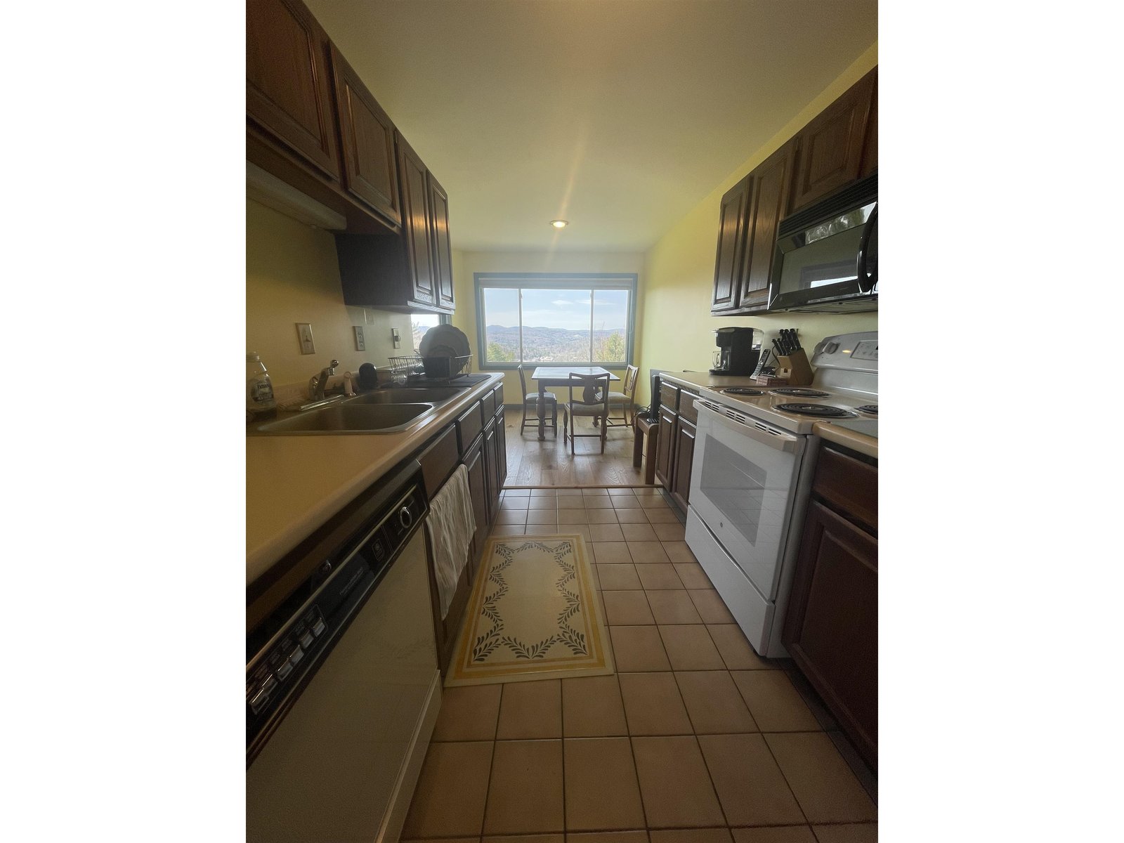 55 Cityside Drive, Unit 13