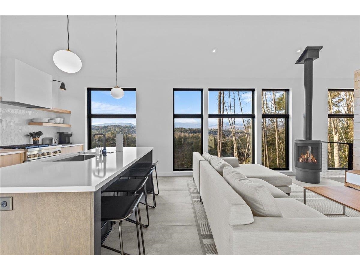 55 Eloise Lane, Unit B