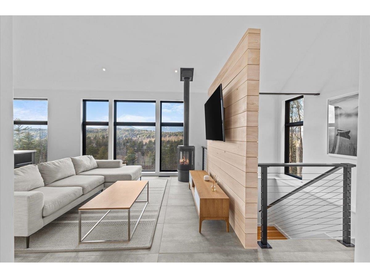 55 Eloise Lane, Unit B