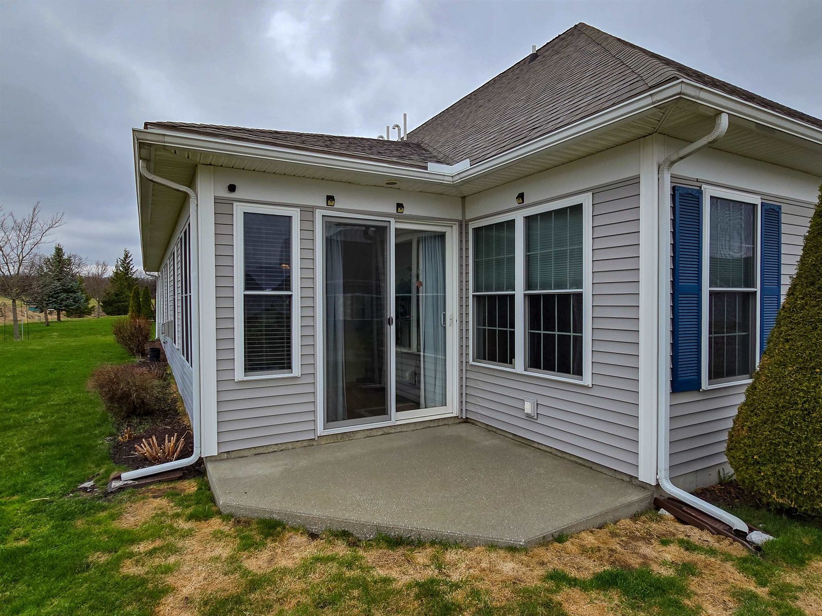 55 Garden Circle