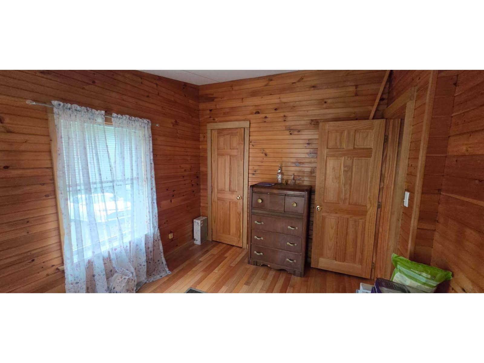 Bedroom #1