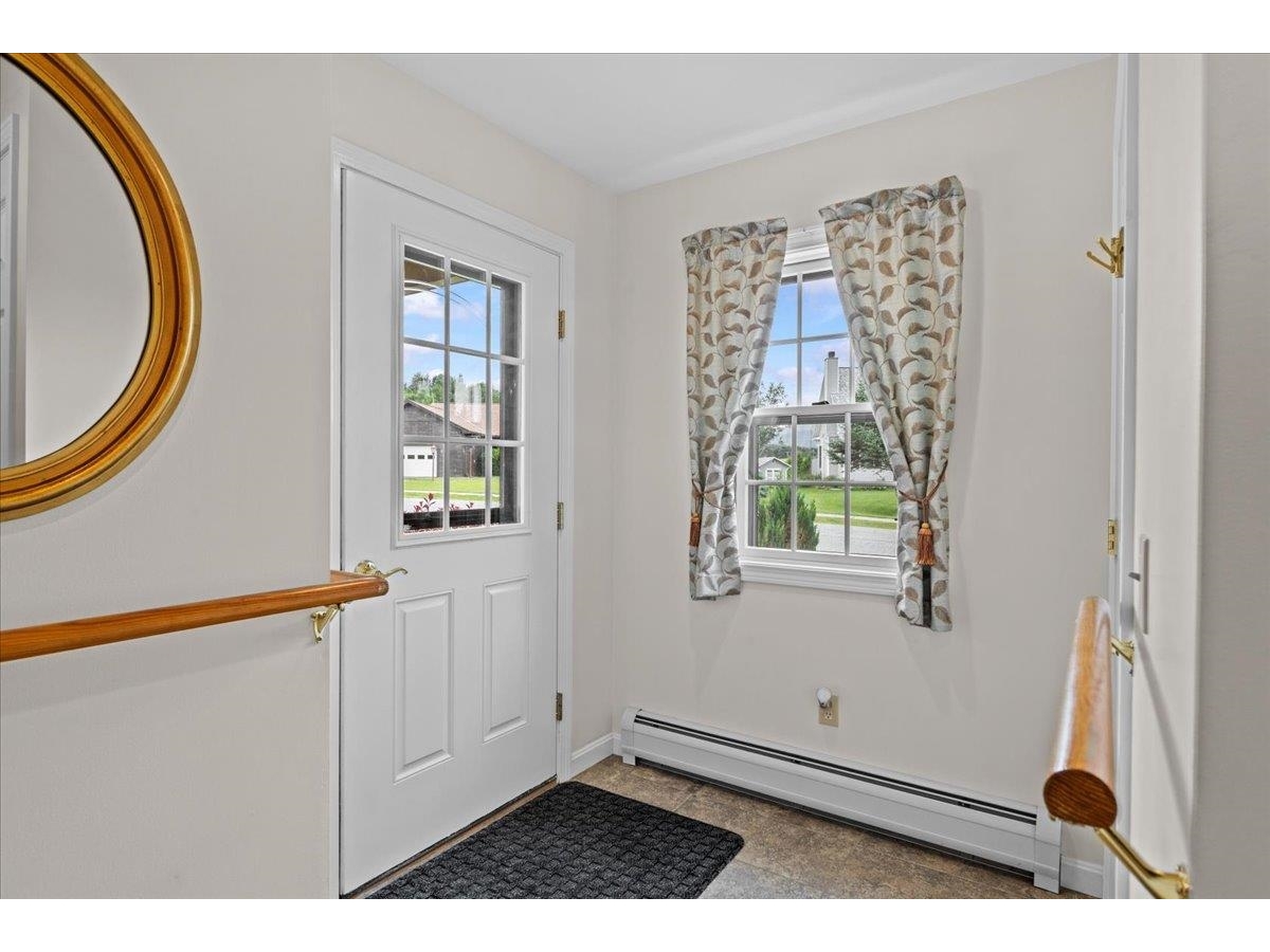 55 Jersey Way, Unit B10