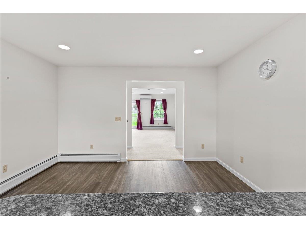 55 Jersey Way, Unit B10