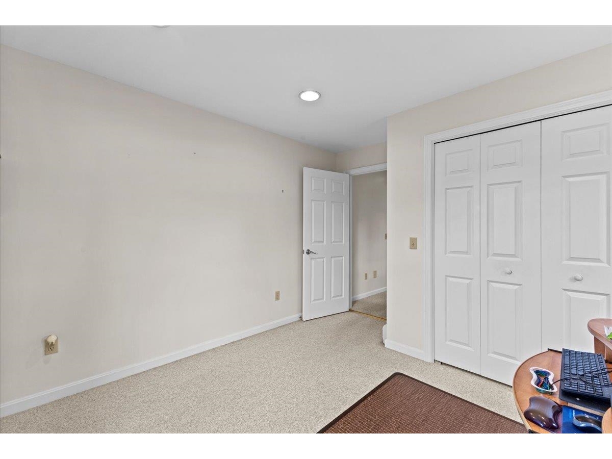 55 Jersey Way, Unit B10