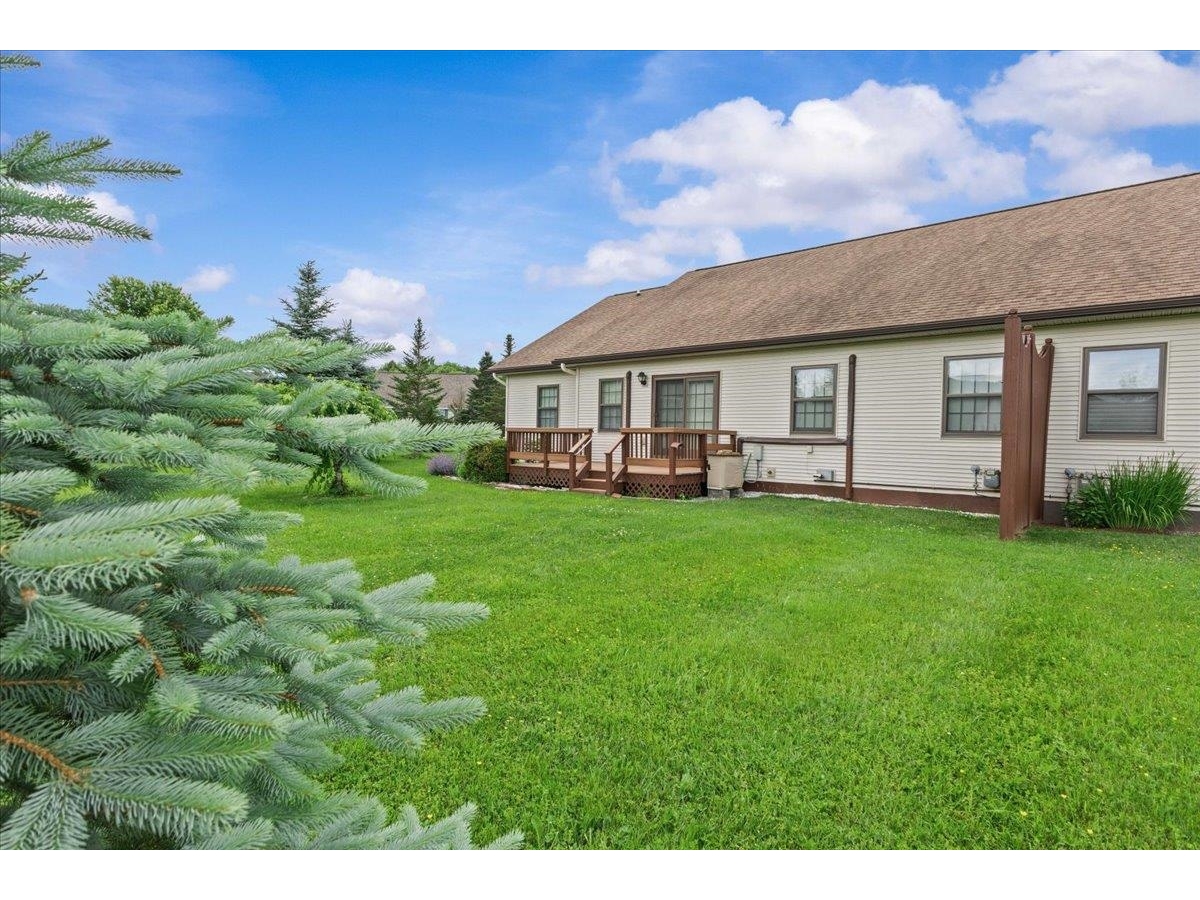 55 Jersey Way, Unit B10