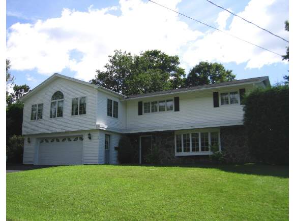 55 Lague Lane